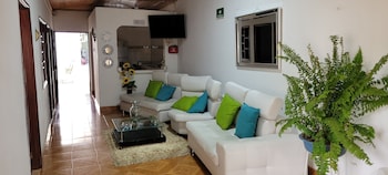 Hostal Villa Del Rio Las Brisas,,2 star