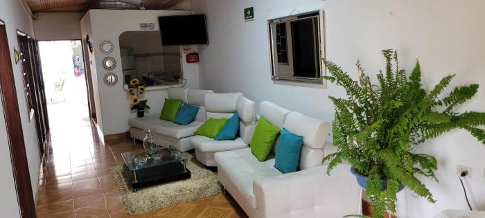 hostal villa del rio las brisas