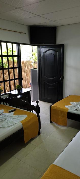 hostal villa del rio las brisas