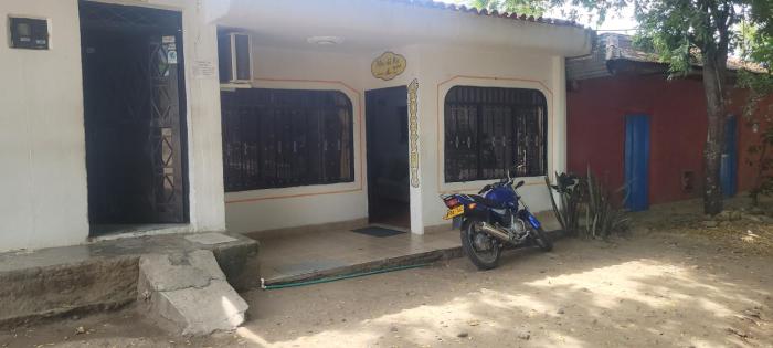 hostal villa del rio las brisas