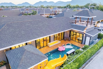 orange private pool villa near cham am beach