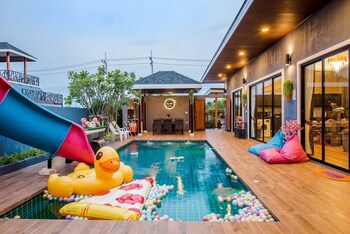 orange private pool villa near cham am beach