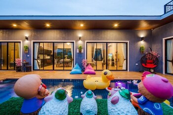 orange private pool villa near cham am beach