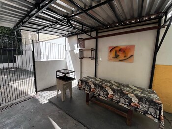 colinna hostel