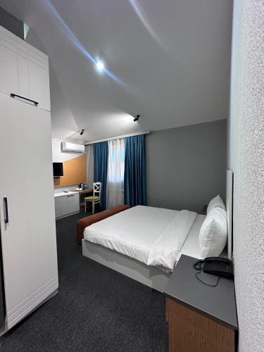 central city hotel
