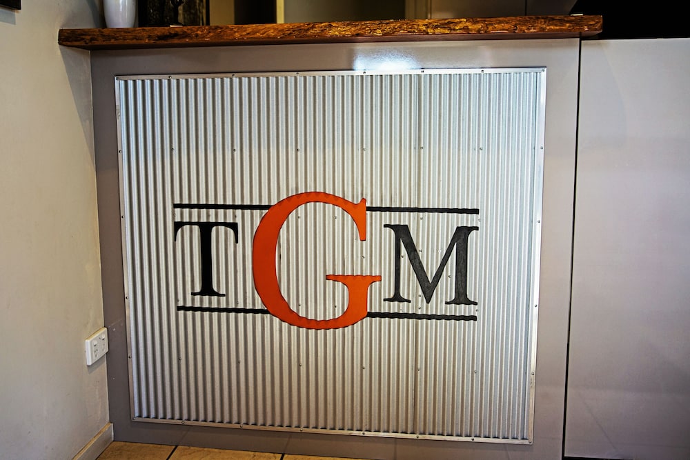 the gallery motor inn