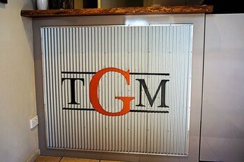 the gallery motor inn