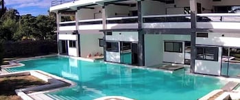 Swisscocobeach,,3 star