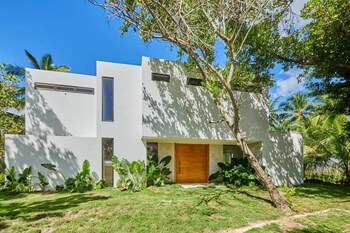 villa aurora