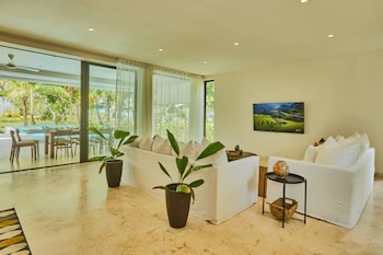villa aurora