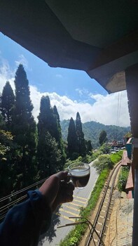 cafe and stay
