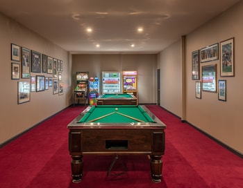 palms hotel motel chullora