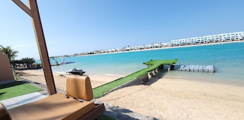 durrat al arous villa in moon beach