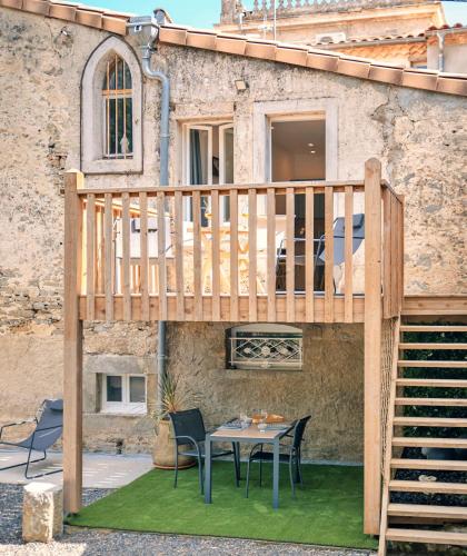 villemoustaussou