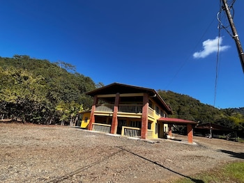 Casa Mangostan,,2 star