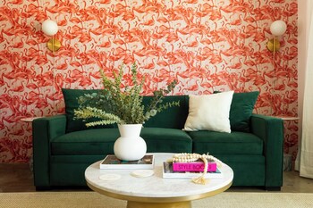 2 rooms sleeps 8 retro hotel w pool wesley king studio buyout by avantstay
