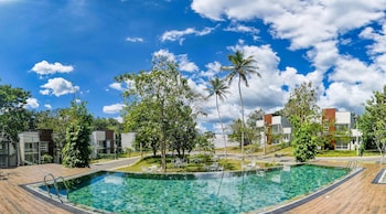 Lake Villas Premium Kandy,,3 star