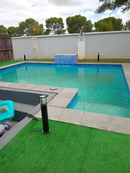 Kololo At 399 Guesthouse & Conference,,3 star