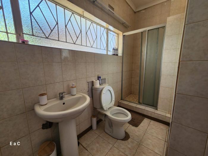 kololo at 399 guesthouse and conference