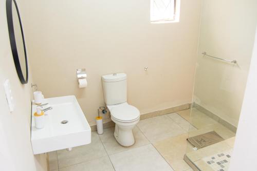 kololo at 399 guesthouse and conference