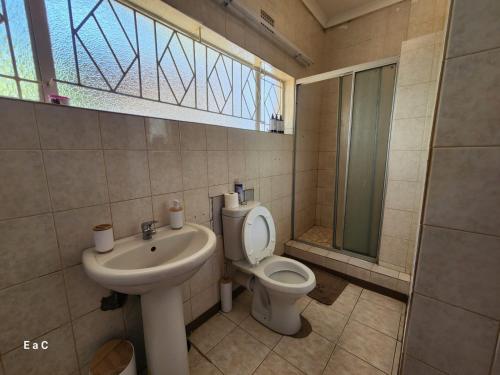 kololo at 399 guesthouse and conference
