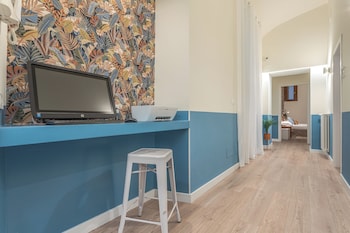 Vittoria Garden Suites,,3 star