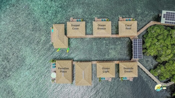 coral bay bungalows