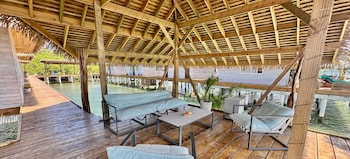 coral bay bungalows