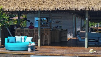 coral bay bungalows