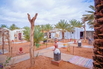 sahara garden luxury camp
