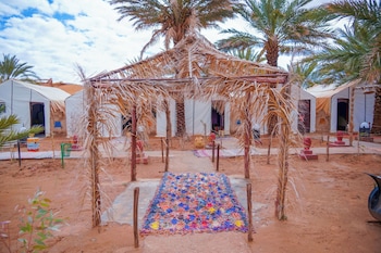 sahara garden luxury camp