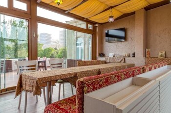seven gates boutique hotel
