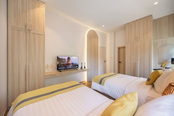 movenpick pool villa 6br