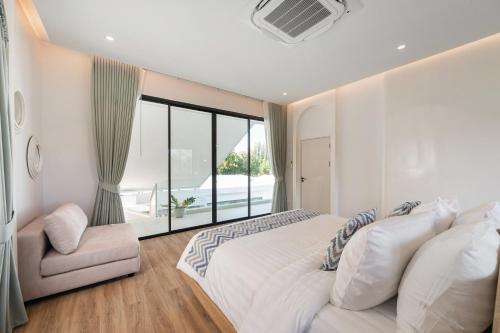 movenpick pool villa 6br