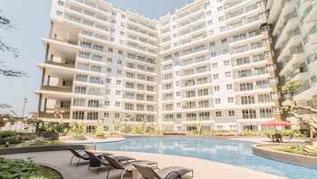The Modern Classic 2Br With Scenic View At Gateway Pasteur Apartment,Tower Jade Fl09 #10 Jl. Gn. Batu,2 star