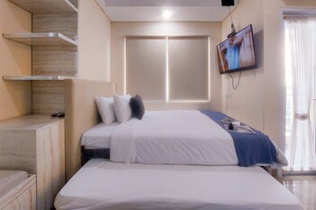 Cozy Living And Relaxing Studio Room Apartment B Residence,,2 star