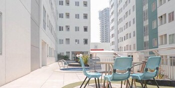Wonderful 1Br Without Livingroom At Pavilion Permata Apartment,,2 star