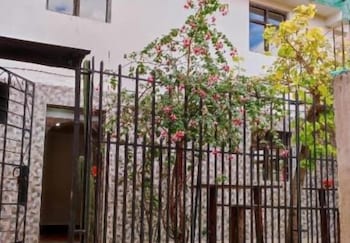 enede hostel cusco