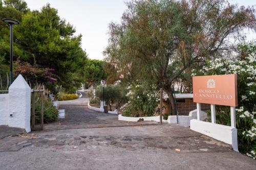 borgo del cannitello romantic resort