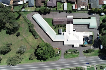 sleepy hill motor inn