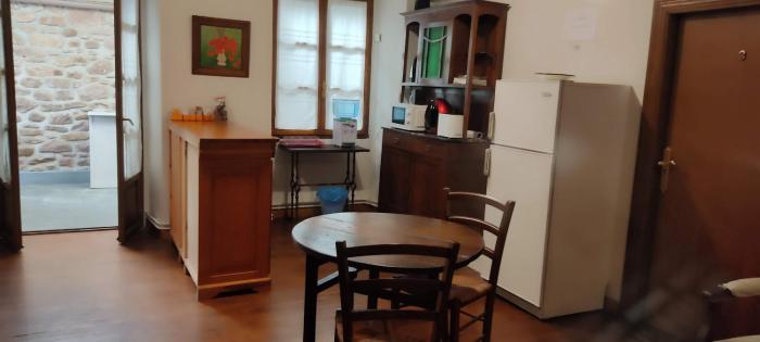hostal mendaurpe