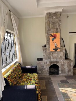 safari junction backpackers hostel