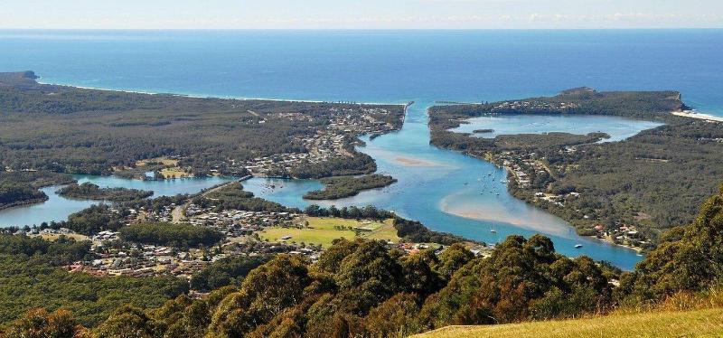 Haven Waters Motel & Apartments,New South Wales>>Laurieton,4 star