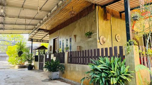 old khmer house