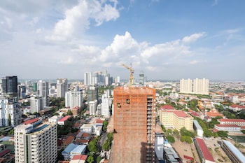 perfect studio at the view by soben home