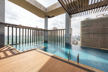 perfect studio at the view by soben home