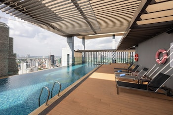 perfect studio at the view by soben home