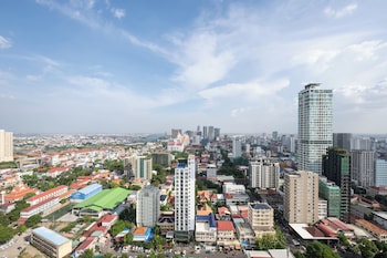 perfect studio at the view by soben home
