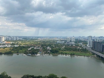 The Opal Pearl Residences,,4 star