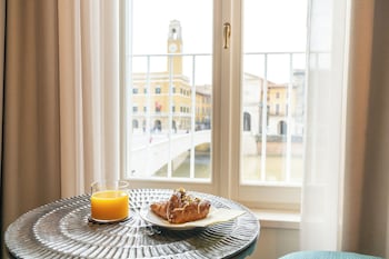 anna teresa luxury
